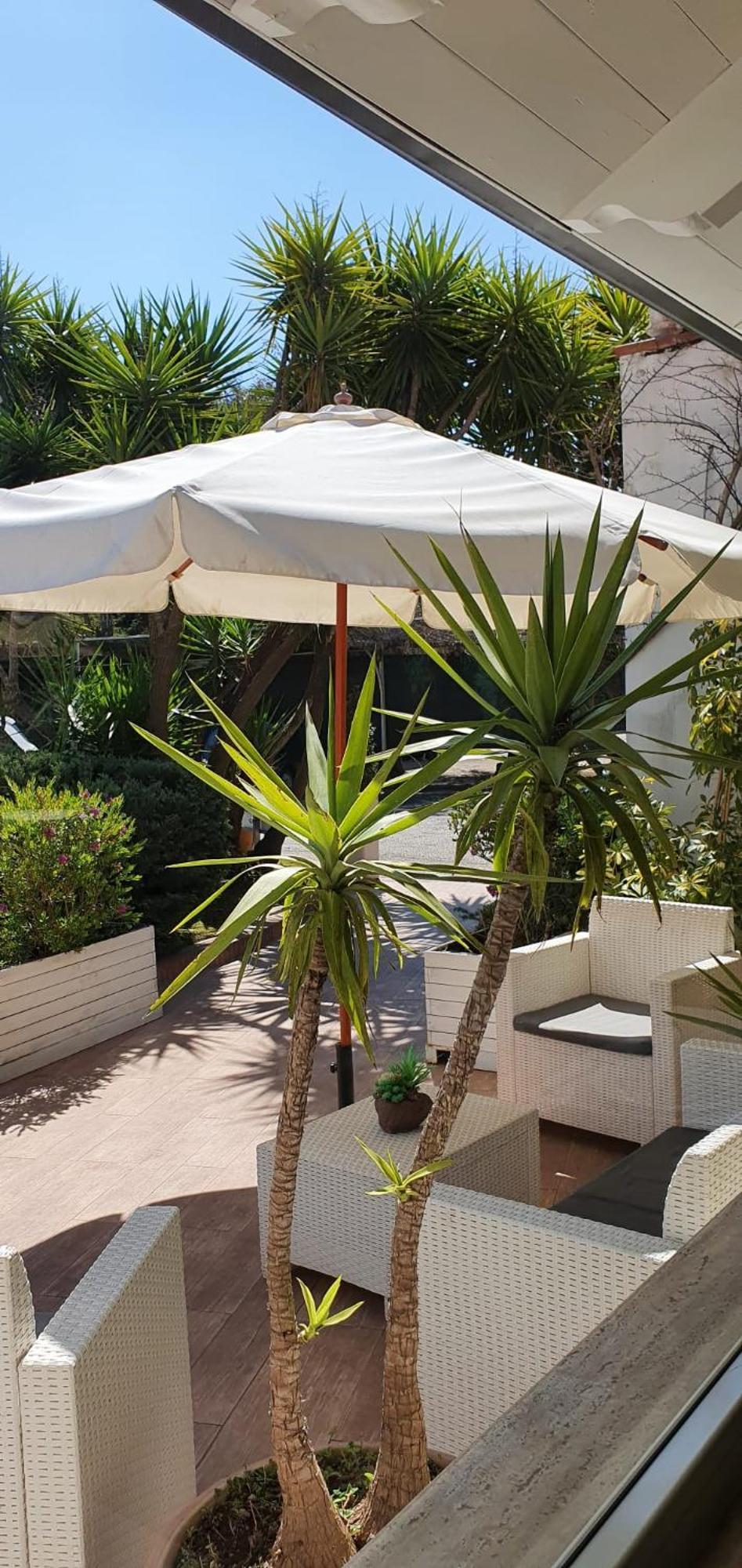 Hotel Mediterraneo Qualiano Exterior photo
